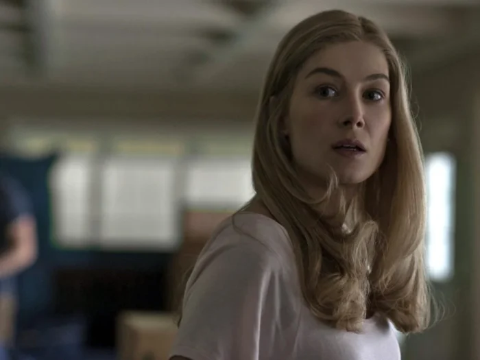180orecom | moda intrattenimento tecnologia rosamund pike la sicurezza di un futuro nel mondo dello spettacolo 180orecom | moda intrattenimento tecnologia
