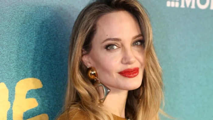 180orecom | moda intrattenimento tecnologia angelina jolie protagonista di gli ansiosi tutti i dettagli 180orecom | moda intrattenimento tecnologia