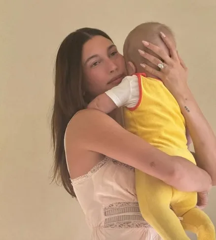la drammatica esperienza di hailey bieber una testimonianza di coraggio   180orecom | moda  intrattenimento  tecnologia 