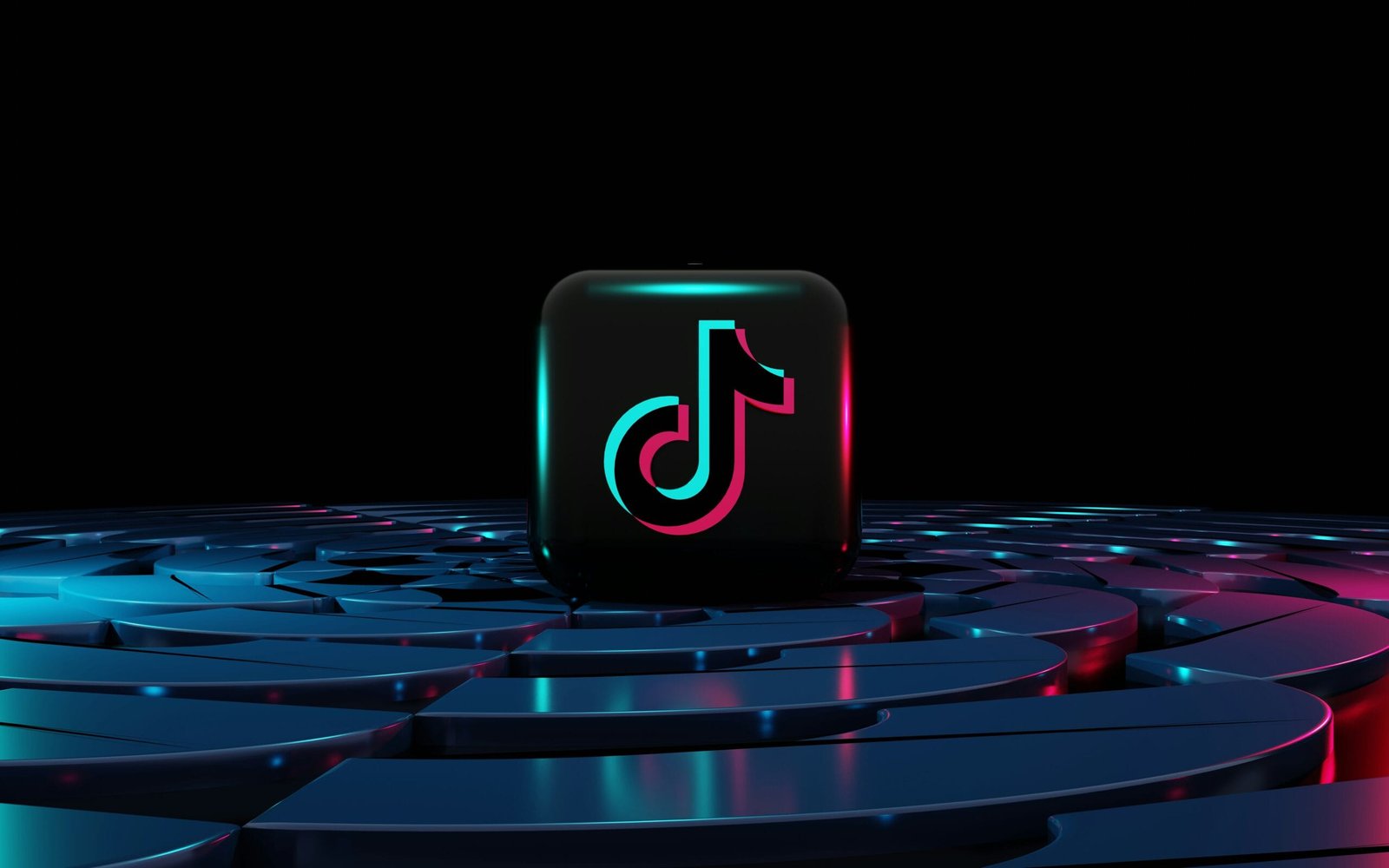 180orecom | moda intrattenimento tecnologia ai alive la nuova funzionalità di tiktok per trasformare immagini in video animati