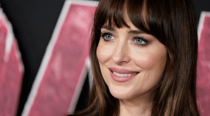 180orecom | moda intrattenimento tecnologia dakota johnson riflessioni sui rischi di hollywood durante hot ones 180orecom | moda intrattenimento tecnologia