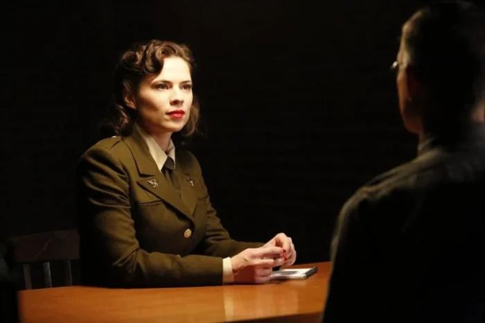 hayley atwell smentisce il suo ritorno come peggy carter in avengers doomsday   180orecom | moda  intrattenimento  tecnologia 